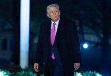 Тръмп заплаши да унищожи петролната инфраструктура на Иран, ако няма сделка до 10 дни