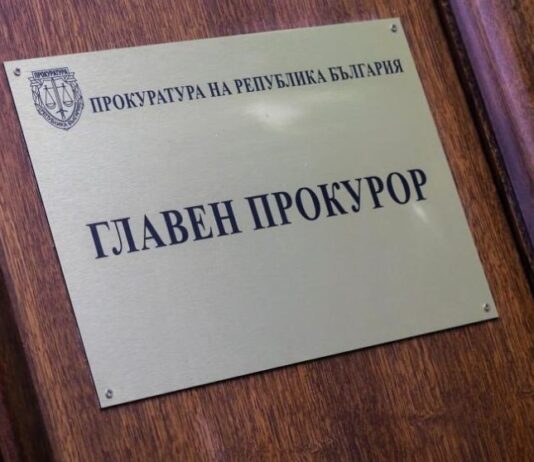 Борислав Сарафов остава начело на прокуратурата – ВСС не разгледа искането за смяната му