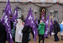 С блокади на пътища и спиране на работа: КНСБ започва протести за по-високи заплати