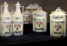 „Порцеланът – вечният спътник на лукса“: Изложба показва над 100 изящни експоната (СНИМКИ)