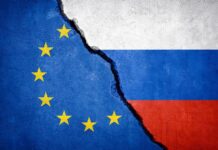 ЕК може да предложи пълна забрана за вноса на руски петрол