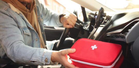 Важно за шофьорите: Вижте новите изисквания за аптечките в Гърция