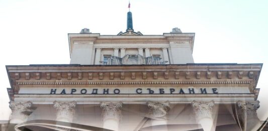 Извън списъците: Кой няма право да гласува на изборите на 19 април