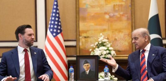 След 21 часа преговори: САЩ и Иран не постигнаха мирно споразумение