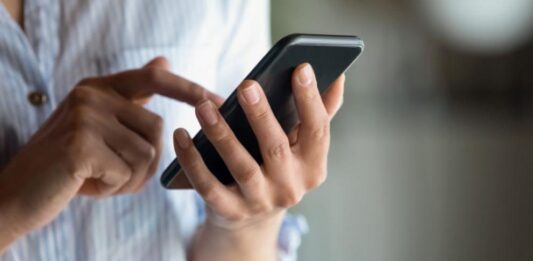 ЕС започва преговори за премахване на роуминг таксите за Западните Балкани