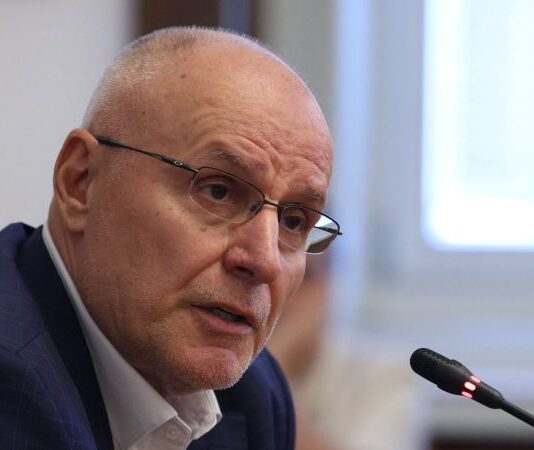 Димитър Радев: Рисковете пред инфлацията в еврозоната се увеличават заради поскъпването на енергията