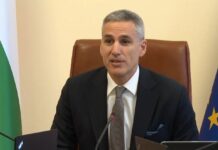 Гюров за „Магазин за хората“: Рафтовете празни, сметките са на червено, шефовете – с големи заплати