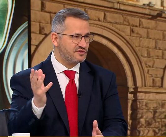 Министър Христанов разпореди закриване на „Магазин за хората“