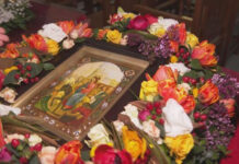 Цветница е: Обичаи и поверия за празника