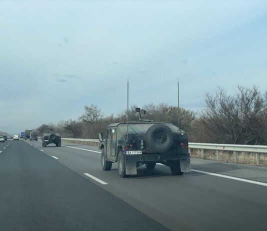 Военни колони на САЩ и Турция минават през България
