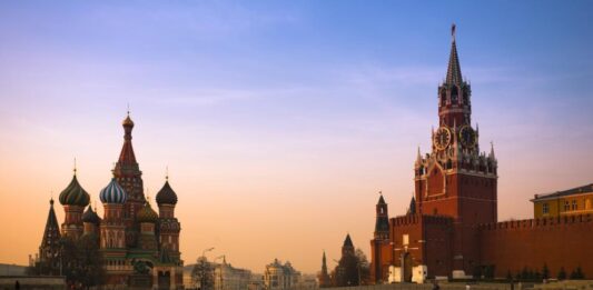 Русия с нов закон: конфискация на имоти при „накърняване на държавните интереси“