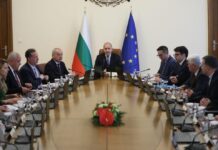 Ще успее ли държавата да овладее цените? Среща в МС с бизнес и синдикати