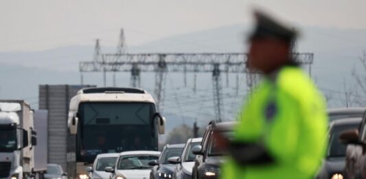 Внимание, шофьори: Близо 500 хиляди напускат София за почивните дни около 24 май
