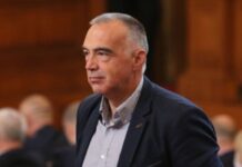 Кутев: Депутатите да замразят заплатите си като морален акт в икономическа криза