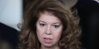 Илияна Йотова ще участва в откриването на жътвената кампания