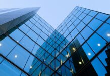 Столична община спира строежа на 215-метровия небостъргач