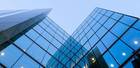 Столична община спира строежа на 215-метровия небостъргач