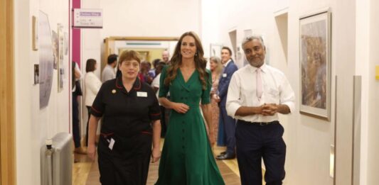 След битката с рака: Принцеса Кейт с трогателен жест към болницата