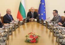 Кабинетът обсъжда допълнителни средства за градския транспорт