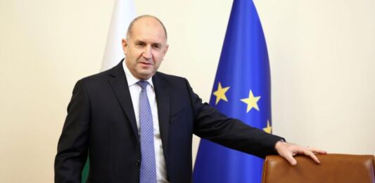 Радев с първи коментар след изборите: Поздравявам Йотова за победата