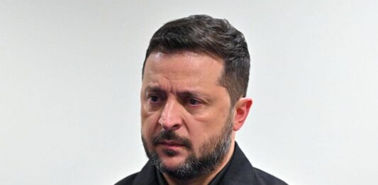 Зеленски: Украйна губи партньор в лицето на САЩ, Тръмп застава на страната на Русия